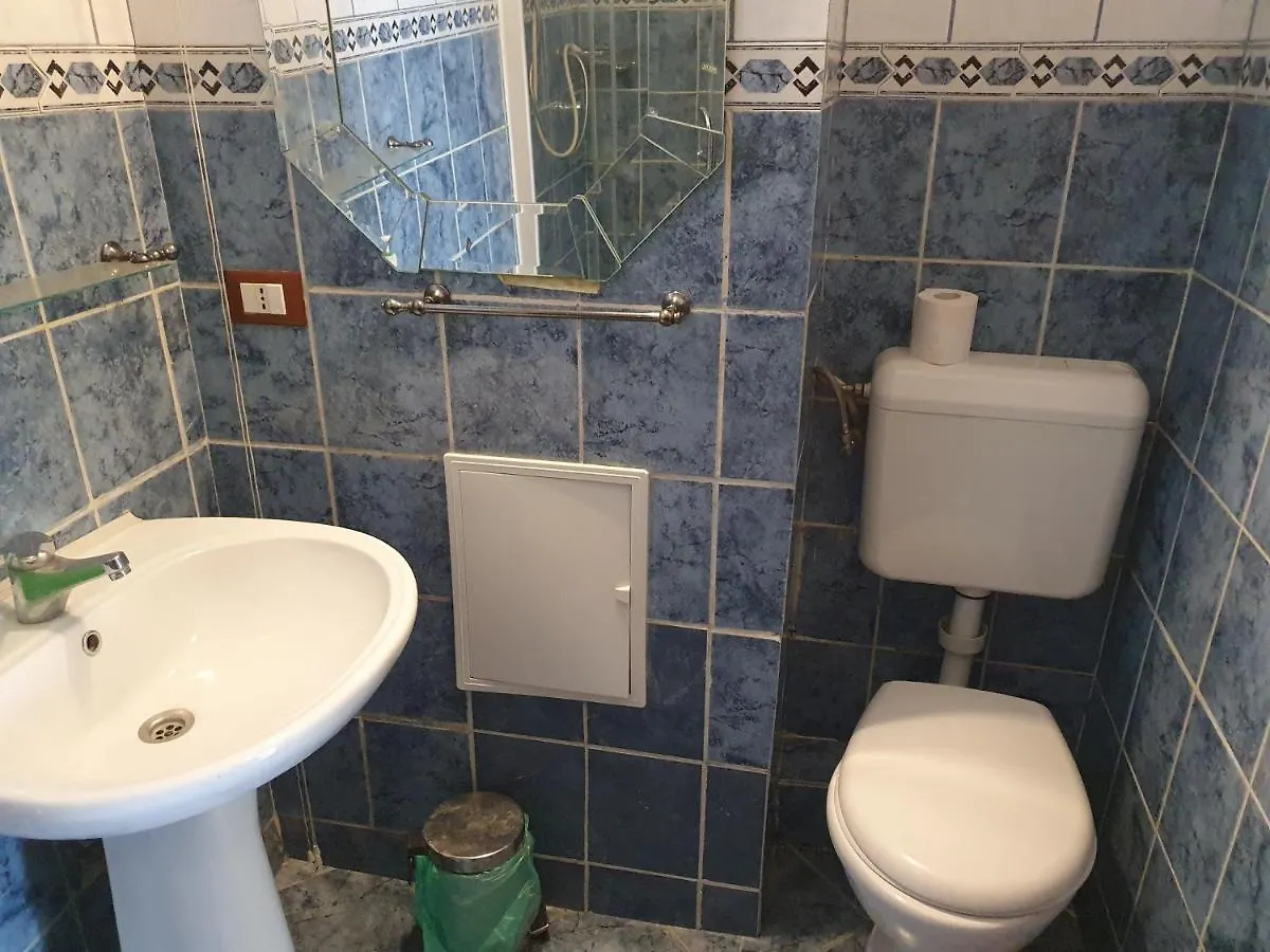2 Rooms Unirii Bucarest Romania